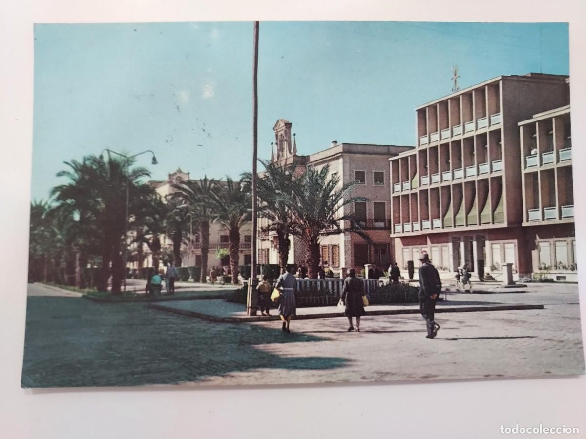 Postales: POSTAL BADAJOZ AVENIDA DEL GENERAL VARELA. 1961. CIRCULADA. HELIOTIPIA ARTISTICA