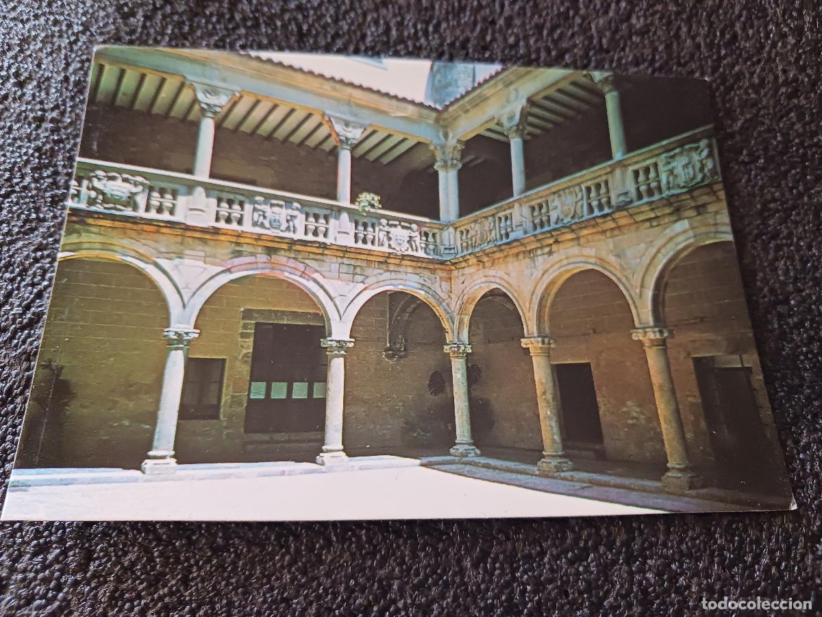 Postales: trujillo, patio juan pizarro de orellano, ed. fiter