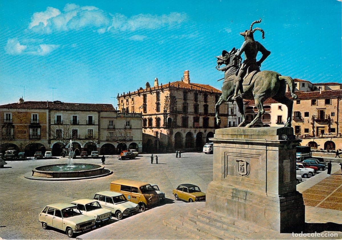 Postales: Postal de la Plaza Mayor y Monumento a Pizarro en Trujillo