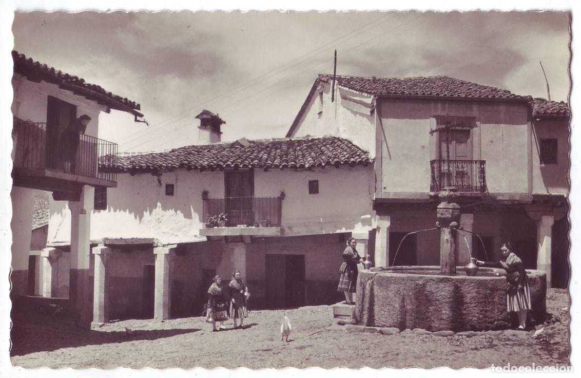 Postales: Guadalupe (C&aacute;ceres): Fuente de los Tres Chorros. Garc&iacute;a Garrabella. No circulada (A&ntilde;os 40-50)