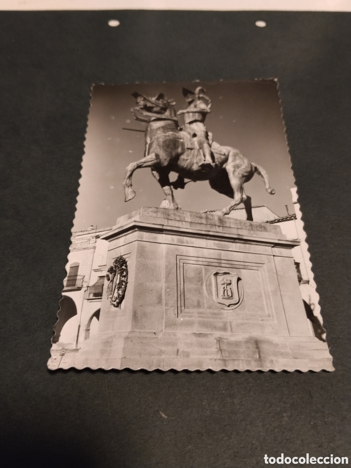 Postales: Postal Trujillo , Estatua de Pizarro