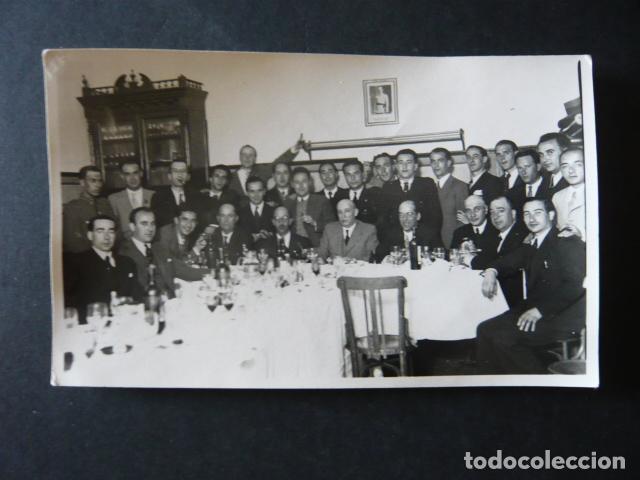 Postales: CACERES RETRATO DE GRUPO EN RESTAURANT POSTAL FOTOGRAFICA JAVIER FOTOGRAFO