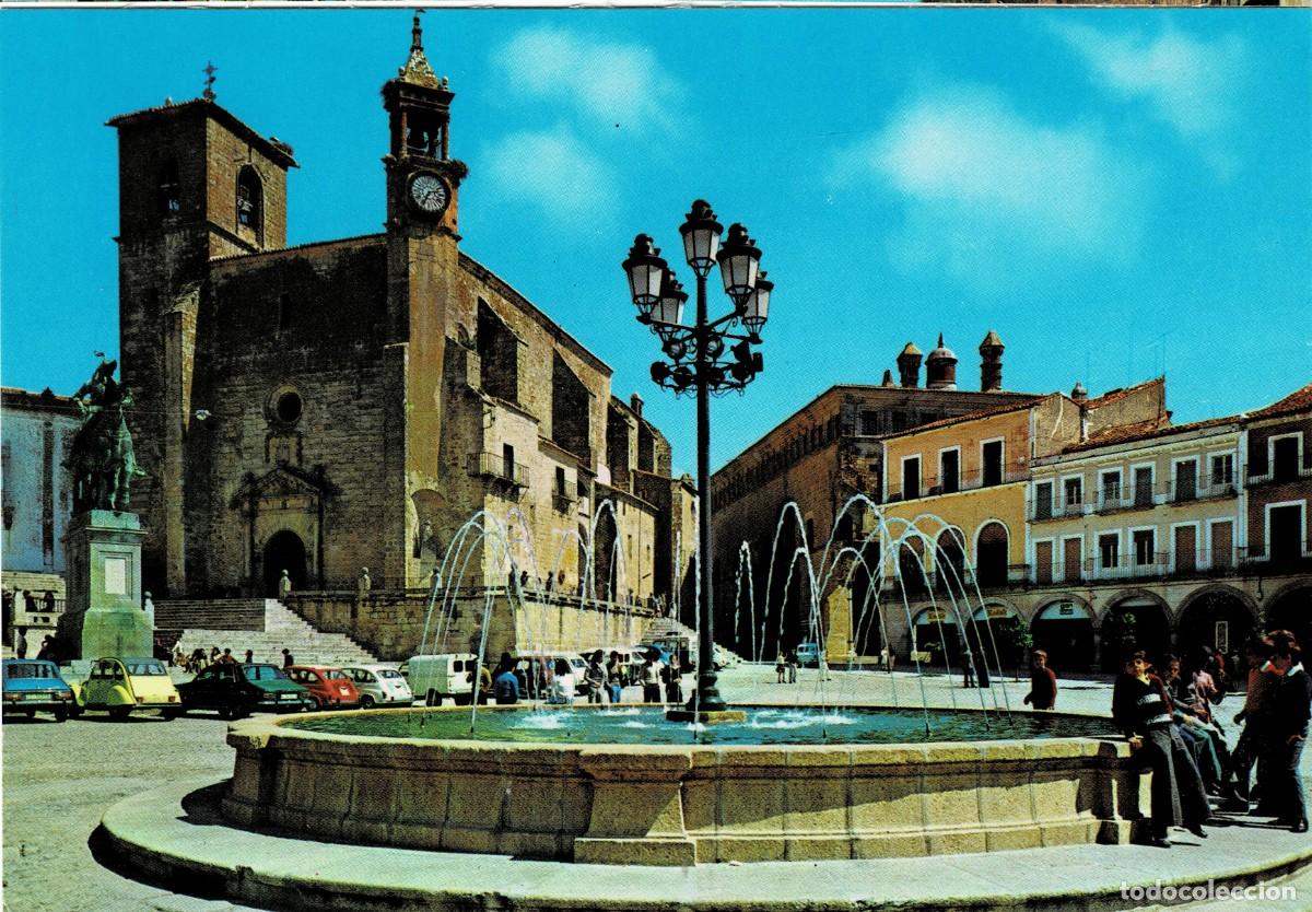 Postales: POSTAL MODERNA DE EXTREMADURA. TRUJILLO. PLAZA MAYOR E IGLESIA SAN MARTIN. P-EXT-274