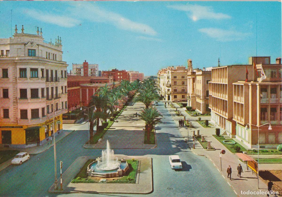 Postales: BADAJOZ, AVENIDA DEL GENERAL VARELA - EDICIONES ARRIBAS 2035 - S/C