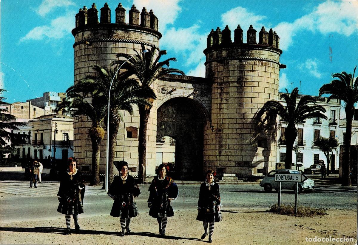 Postales: POSTAL MODERNA DE EXTREMADURA. BADAJOZ. PUERTA DE PALMAS. P-EXT-311