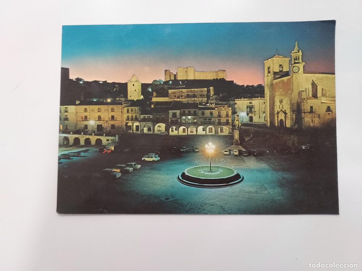 Postales: POSTAL TRUJILLO PLAZA MAYOR ILUMINADA. 1976. ESCRITA. CACERES
