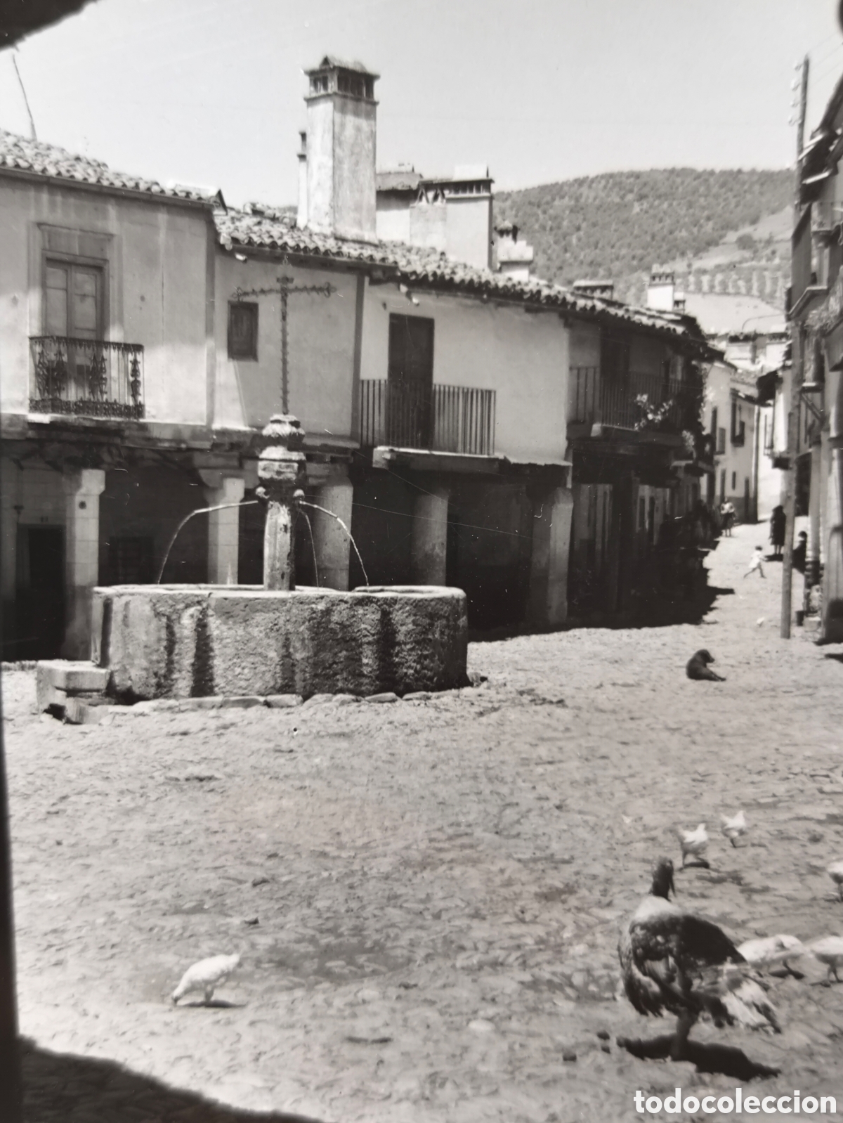 Postales: GUADALUPE PLAZUELA TRES CHORROS POSTAL FOTOGR&Aacute;FICA C&Aacute;CERES EXTREMADURA C. 1955