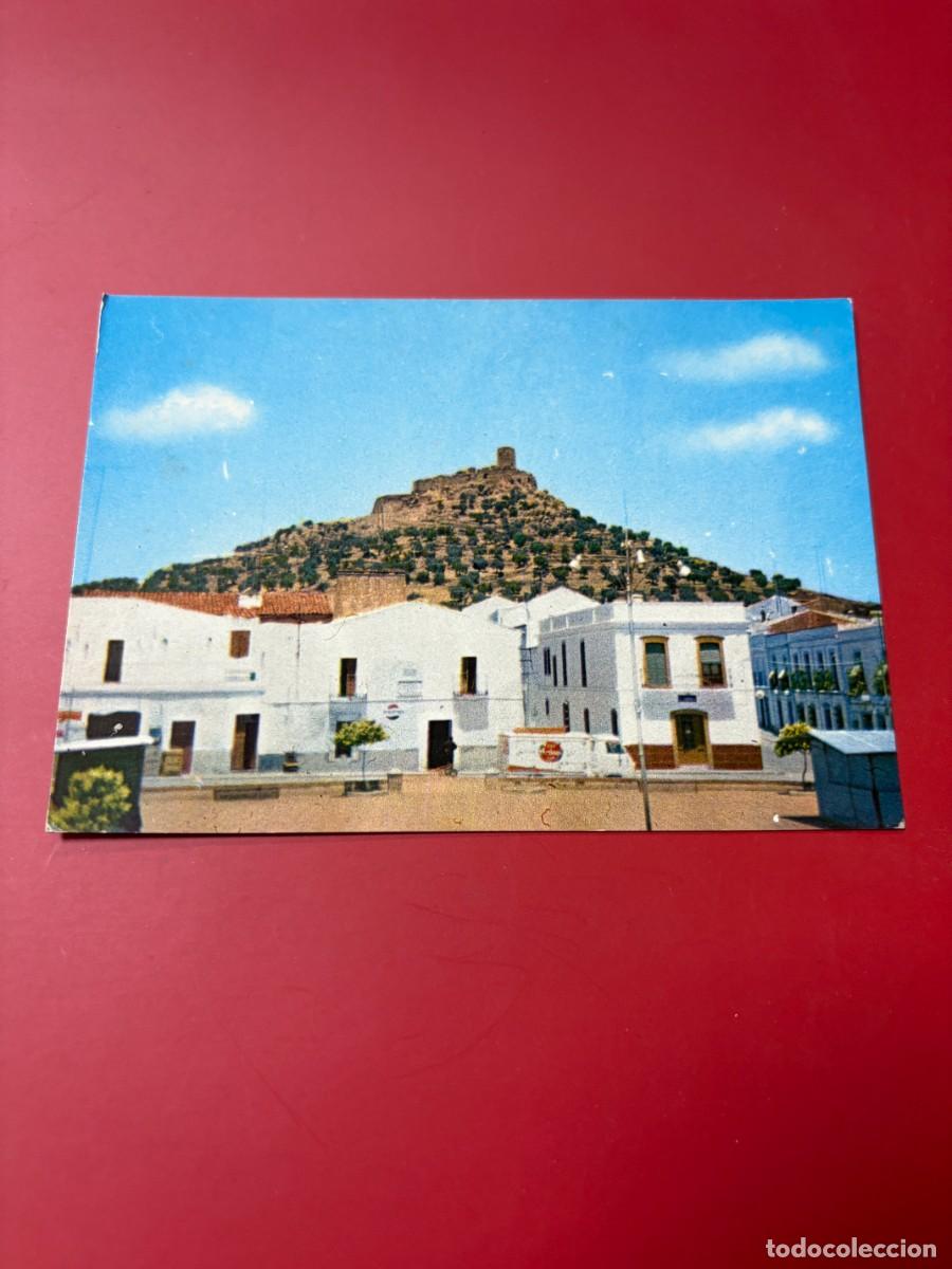 Postales: TARJETA POSTAL. BADAJOZ. ALCONCHEL. 20098.- PLAZA DE ESPA&Ntilde;A; CASTILLO AL FONDO