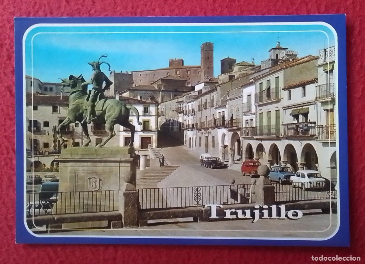 Postales: ANTIGUA POSTAL POST CARD TRUJILLO C&Aacute;CERES PLAZA MAYOR MONUMENTO A PIZARRO CONQUISTADOR..COCHES...
