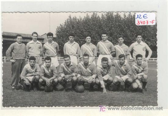 Sports collectibles: (3407-F) EQUIPO FUTBOL LA ESPA&Ntilde;A INDUSTRIAL A&Ntilde;OS 50
