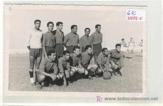 Sports collectibles: (3398-F) EQUIPO FUTBOL ??? A&Ntilde;OS 50