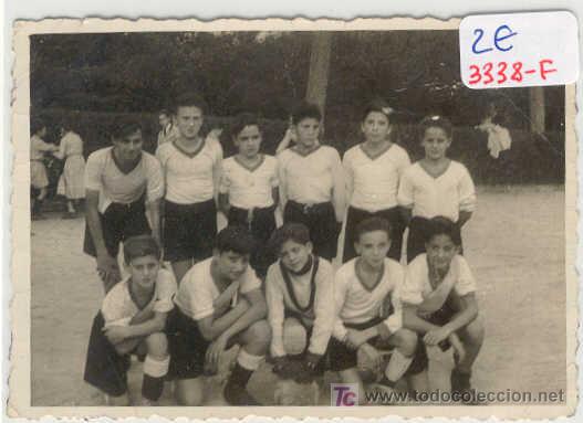 Sammelleidenschaft Sport: (3338-F) EQUIPO FUTBOL COLEGIO A&Ntilde;OS 40