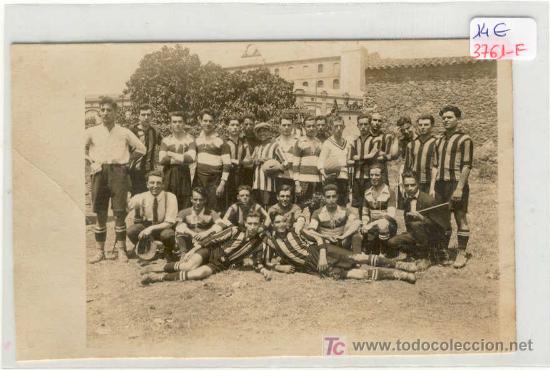Sports collectibles: (3761-F)POSTAL FOTOGRAFICA EQUIPO DE FUTBOL A&Ntilde;OS 20
