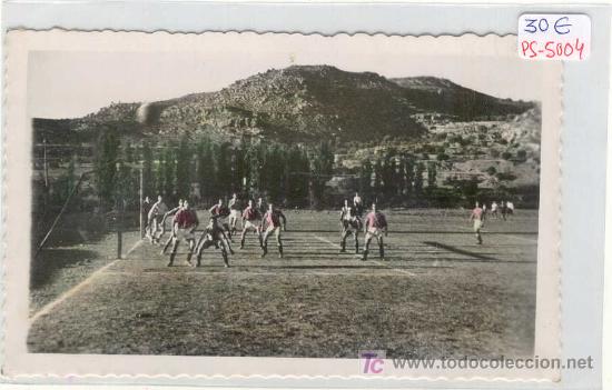 Sports collectibles: (PS-5004)POSTAL DE VALDERROBRES(TERUEL)-CAMPO DE FUTBOL