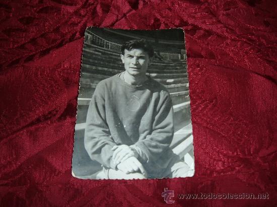 Colecionismo desportivo: fotografia jugador  espa&ntilde;ol