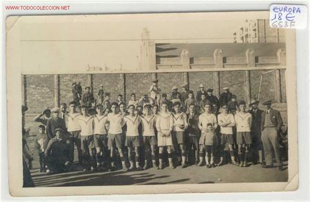 Coleccionismo deportivo: FUTBOL EUROPA JUVENIL A&Ntilde;OS 40