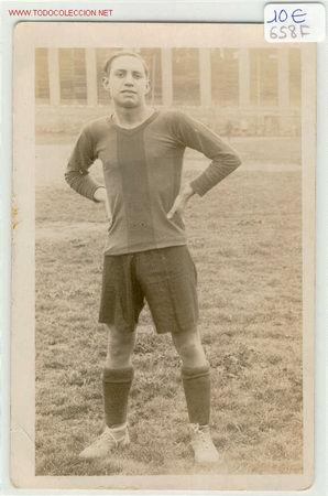 Sports collectibles: FUTBOL JUGADOR A&Ntilde;OS 20