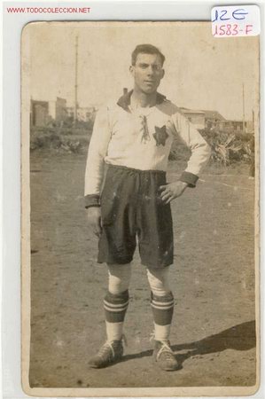 Sports collectibles: (1583-F) JUGADOR EQUIPO? A&Ntilde;OS 20