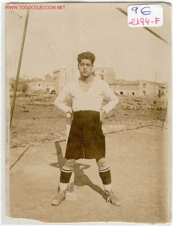 Sammelleidenschaft Sport: (2194-F) POSTAL JUGADOR FUTBOL A&Ntilde;OS 20