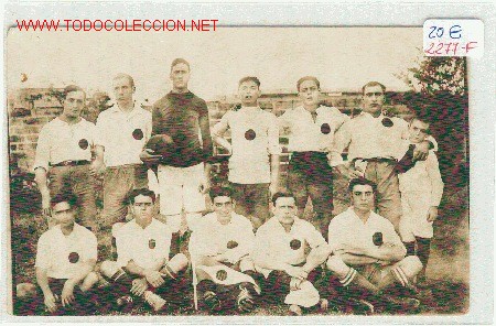 Colecionismo desportivo: (2277-F) POSTAL EQUIPO DE FUTBOL A&Ntilde;OS 20