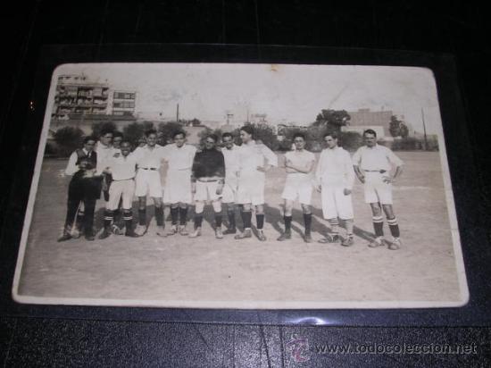 Colecionismo desportivo: POSTAL FOTOGRAFICA DE UN EQUIPO DE FUTBOL