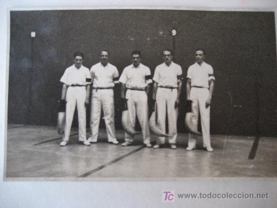 Coleccionismo deportivo: Jugadores de Cesta-punta sin identificar. 13 x 9 cms. - Foto 1