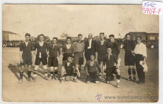 Collectionnisme sportif: (5907-F)POSTAL FOTOGRAFICA EQUIPO DE FUTBOL A&Ntilde;OS 20