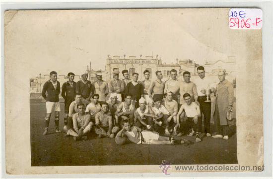 Sports collectibles: (5906-F)POSTAL FOTOGRAFICA EQUIPO DE FUTBOL A&Ntilde;OS 20