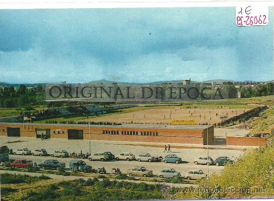 Sports collectibles: (PS-26062)POSTAL DE GUADALAJARA-CAMPO DE FUTBOL