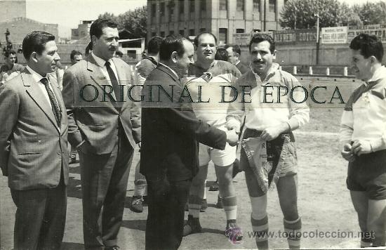 Sports collectibles: (FF-18)FOTOGRAFIA CAMPO DEL C.D.SAN ANDRES (13,5 X 9 CM.)