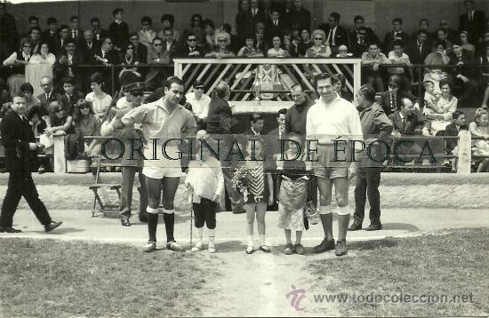 Sports collectibles: (FF-5)FOTOGRAFIA DEL CAMPO C.D.SAN ANDRES (13,5 X 9 CM.)