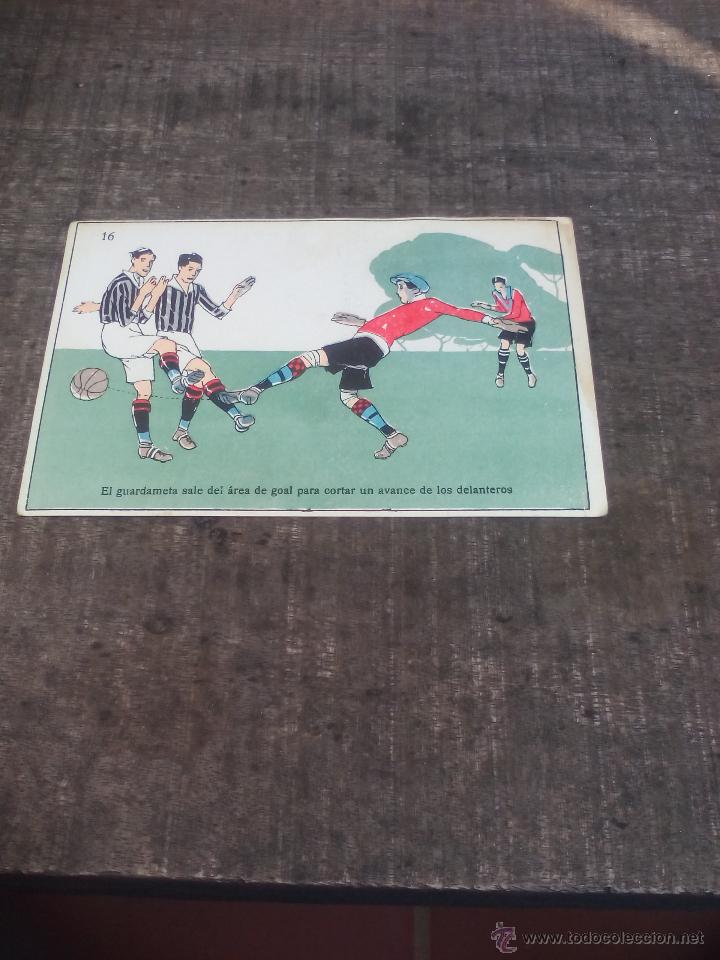 Colecionismo desportivo: Antigua Postal n&ordm; 16 de Futbol. Publicidad de Laboratorios de faramacia. Besoy, Cordoba. Portero.
