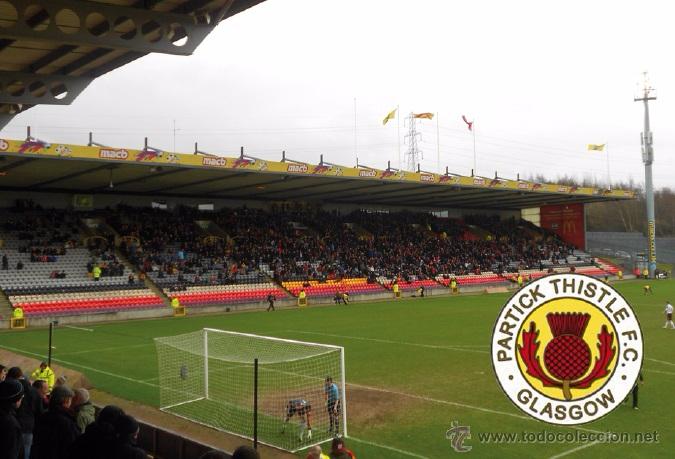 Coleccionismo deportivo: Stadium Firhill (Patrick Thistle FC,Scotland) postcard - size: 15x10 cm. aprox