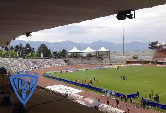 Collezionismo sportivo: Stadium Olympique de la Pontaise (FC Laussane Sport,Switzerland) postcard - size: 15x10 cm. aprox