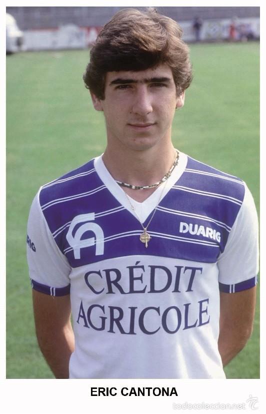 Colecionismo desportivo: ERIC CANTONA - Legends of football series 2010 - Size 9x14 cm. (01)