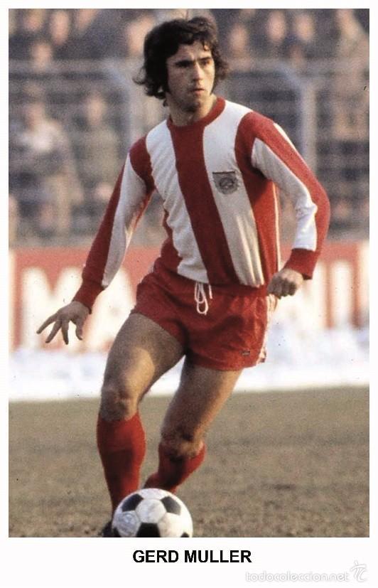 Sports collectibles: GERD MULLER -  Legends of football series 2010 - Size 9x14 cm. (01)