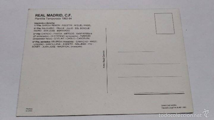 Coleccionismo deportivo: postal de real madrid   temporada 83 84 - Foto 2