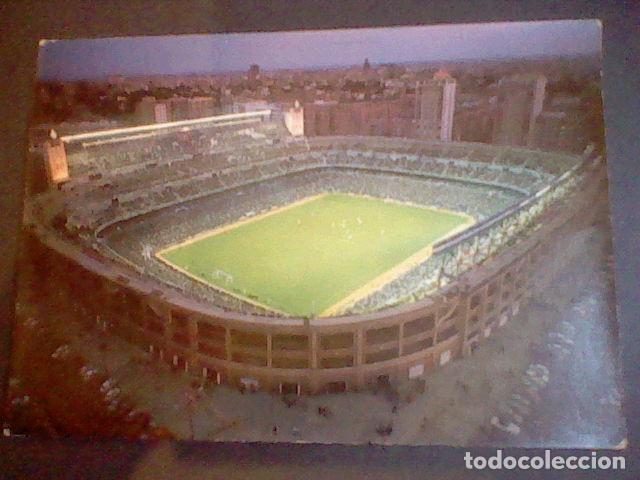 Coleccionismo deportivo: postal tarjeta gran tama&ntilde;o estadio santiago bernabeu a&ntilde;os 70  ed Bergas s/c sobada n&ordm; g 257