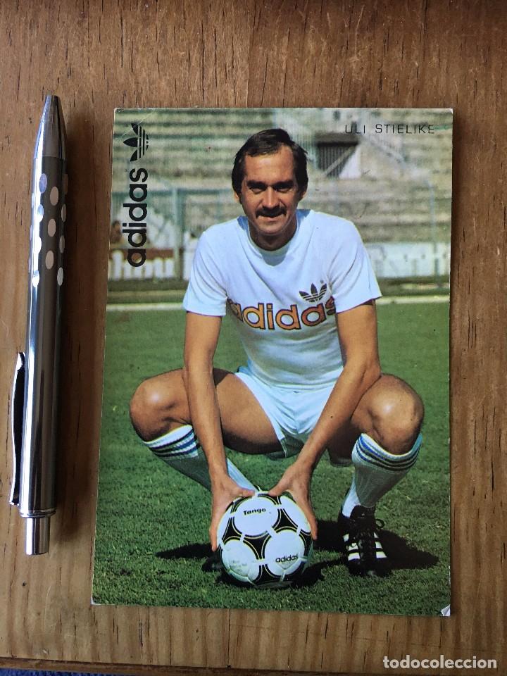 real madrid: recorte de uli stielike. 1982 - Comprar Carteles de Fútbol