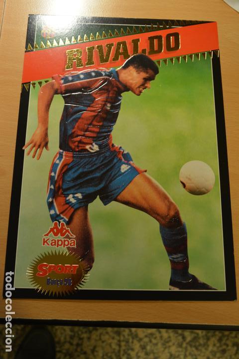 Sports collectibles: POSTAL GIGANTE TAMA&Ntilde;O FOLIO COLECCION SPORT BAR&Ccedil;A 97-98 RIVALDO