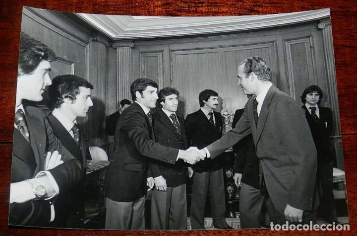 Collectionnisme sportif: LA SELECCION ESPA&Ntilde;OLA DE FUTBOL, RECIBIDA POR EL REY JUAN CARLOS I, MUNDIAL DE ARGENTINA 1978, RECIB