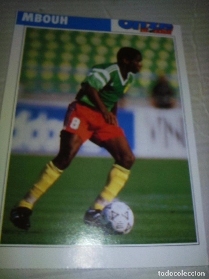 Collectionnisme sportif: Ficha de la revista ONZE de Mbouh con Camerun - goly