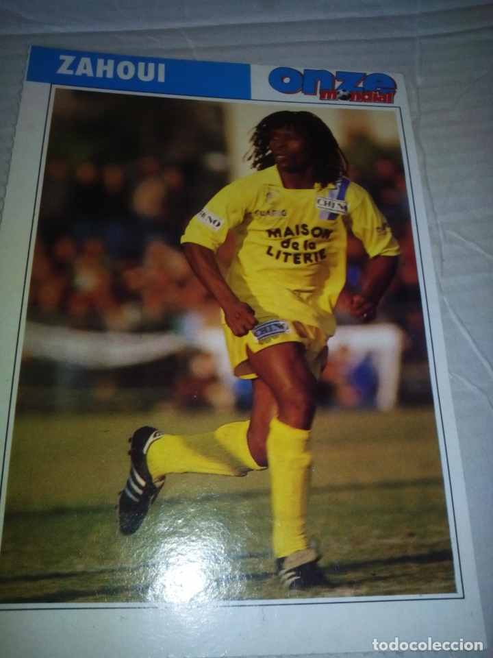 Coleccionismo deportivo: Ficha de la revista ONZE de Zahoui con Toulon - goly