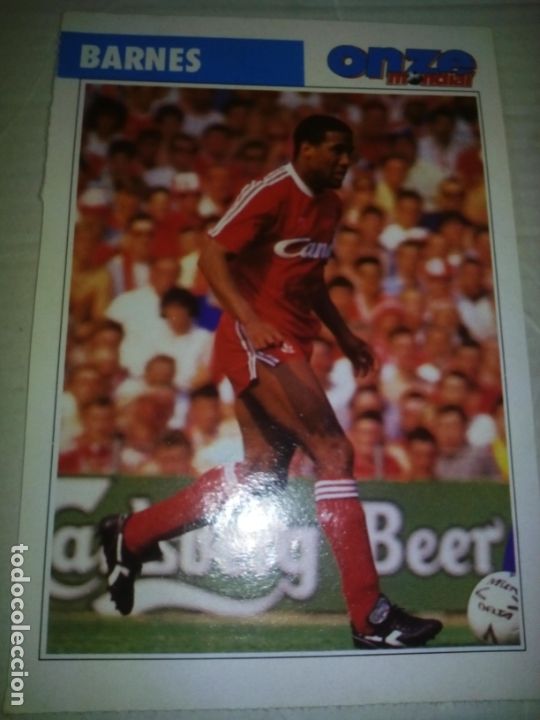 Sports collectibles: Ficha de la revista ONZE de Barnes con Liverpool - goly