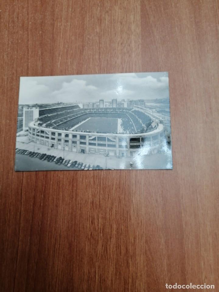 Coleccionismo deportivo: POSTAL MADRID ESTADIO BERNABEU SIN CIRCULAR - Foto 1