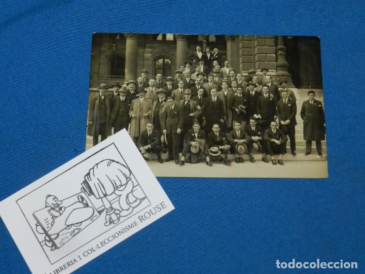 Coleccionismo deportivo: POSTAL ORIGINAL FOTGRF. EQUIPO NACIONAL DE ESPAÑA DE FUTBOL EN VIENA RICARDO ZAMORA, JOSÉ SAMITIER