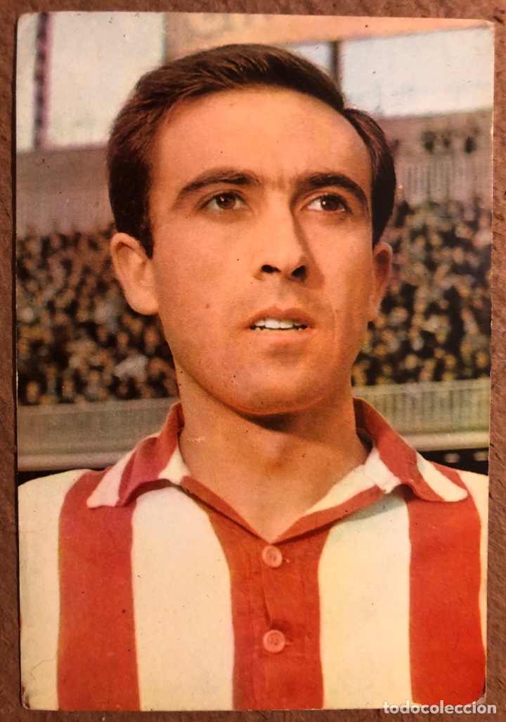 Collectionnisme sportif: LARRAURI (ATHLETIC CLUB BILBAO). POSTAL SIN CIRCULAR BERGAS - OSCARCOLOR N&deg; 55. A&Ntilde;OS 60.