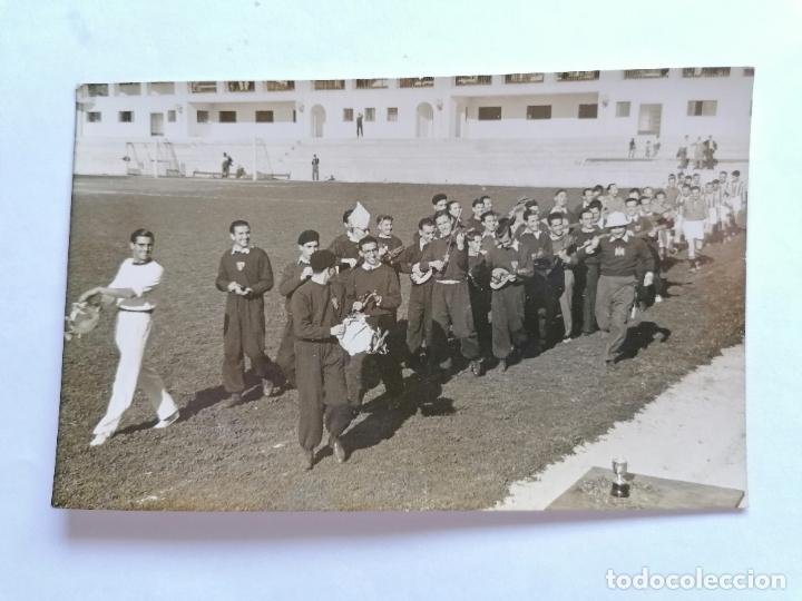 Sports collectibles: FOTOGRAFIA POSTAL, PRESENTACION PARTIDO DE FUTBOL ENTRE INSENSATOS CONTRA PRUDENTES, FALANGE