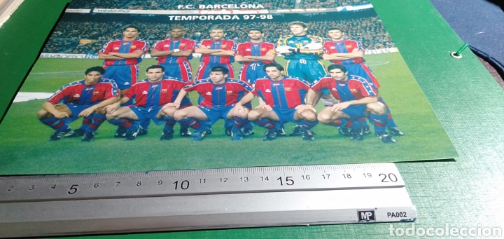 Colecionismo desportivo: FOTO POSTAL PLANTILLA DEL F.C BARCELONA 97/98