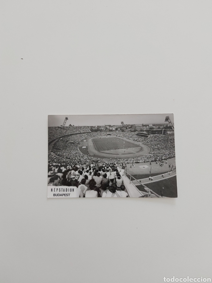 Colecionismo desportivo: Tarjetas postales en blanco y negro Estadio de f&uacute;tbol Budapest Hungr&iacute;a